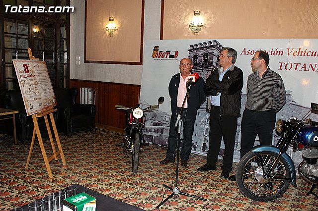 El Casino de Totana acogi la presentacin de la 8ª Concentracin de Vehculos Clsicos de Totana - 12