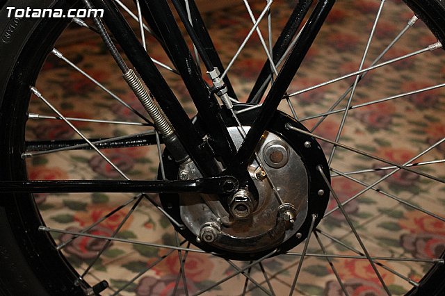 El Casino de Totana acogi la presentacin de la 8ª Concentracin de Vehculos Clsicos de Totana - 23