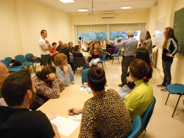 Más de cien personas mayores participan en el IV Encuentro Intergeneracional Universitario - 2, Foto 2