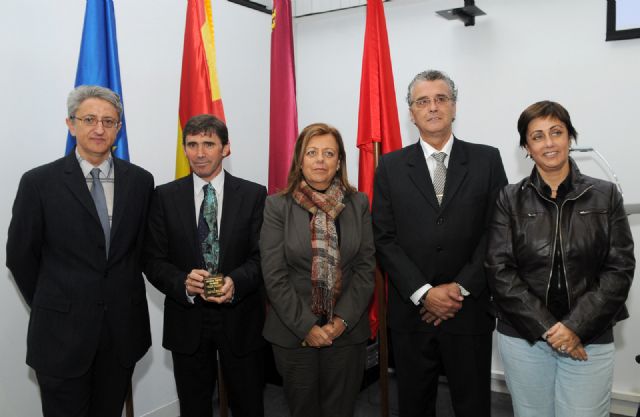 El presidente de la Fundación Carlos Sanz, trasplante y deporte recibe el galardón Corazón Solidario - 1, Foto 1