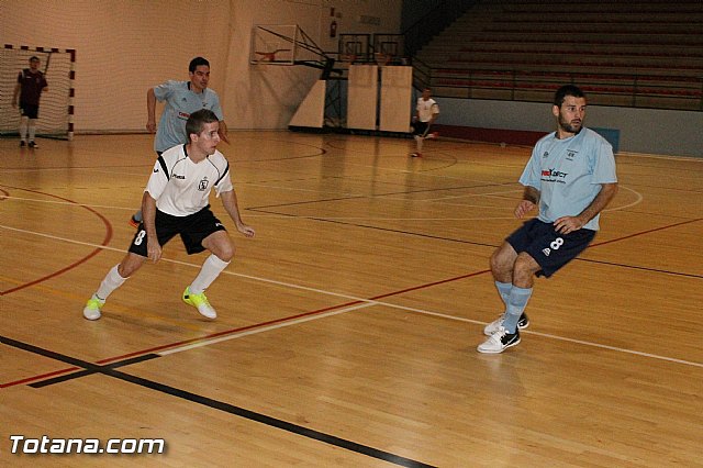 C.F.S. Cade Capuchinos 4 - El Palmar 3 - 8