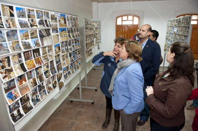 Jóvenes desempleados rehabilitan el antiguo Apeadero de Barrio Peral - 3, Foto 3