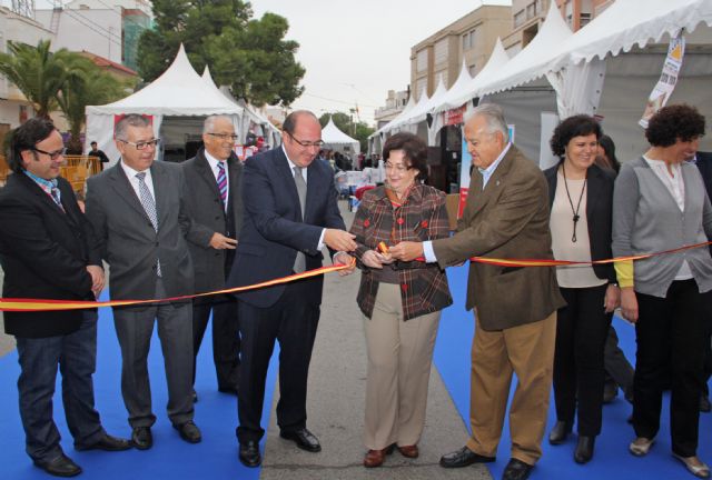 IV Edición de la Feria de Comercio Outlet en Puerto Lumbreras - 3, Foto 3
