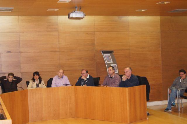 El Ayuntamiento y la Entidad de Conservación del Polígono Industrial El Saladar constituyen una comisión de trabajo, bajo el asesoramiento del INFO, Foto 5