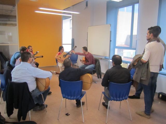 El Director del Ballet Nacional visita la Escuela de Arte Flamenco - 3, Foto 3