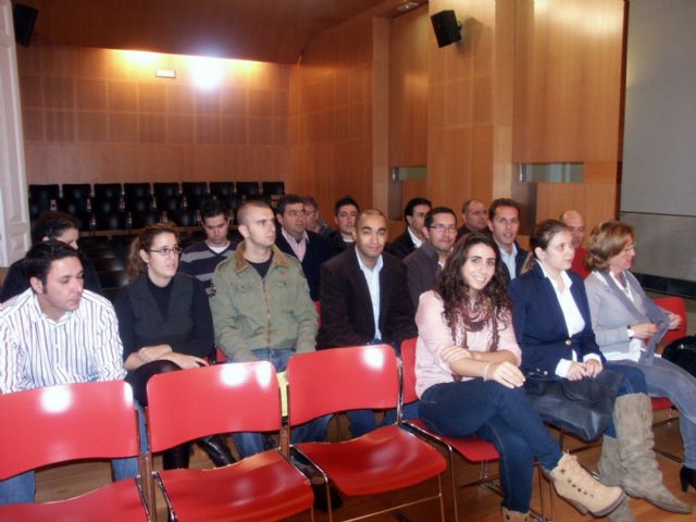 La ADLE da sus diplomas a los alumnos del Curso de Transporte Sanitario Urgente - 1, Foto 1