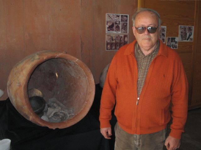 El artesano Bartolomé Bellón finalista de los Premios Nacionales de Cerámica 2012, Foto 2