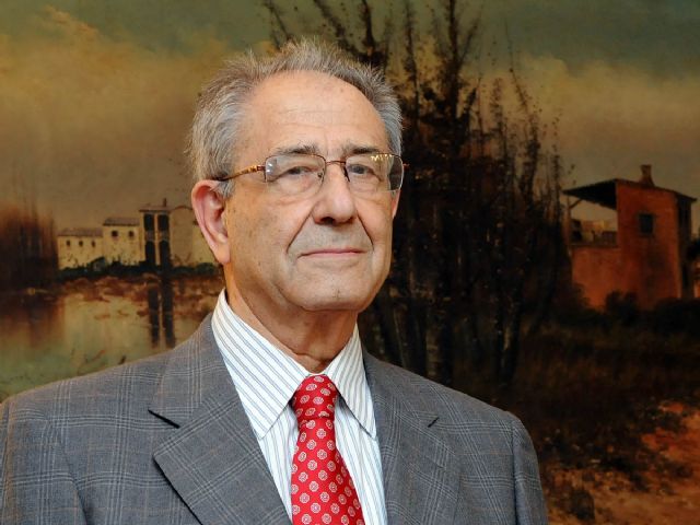 Pedro Sánchez-Campillo, de 79 años, defiende mañana una tesis que intenta aprovechar los subproductos de la industrialización del limón - 3, Foto 3