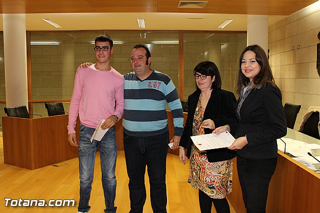 Se clausuran los programas de capacitacin y formacin en el sector de la agricultura, organizados por FECOAM y el Ayuntamiento - 24