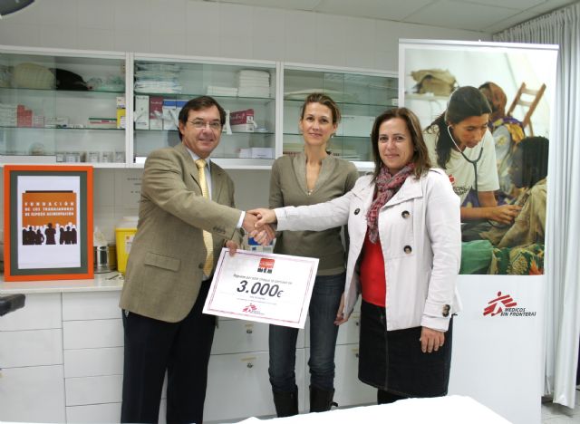 La Fundacin de los Trabajadores de ElPozo Alimentacin dona 3.000 euros a Mdicos Sin Fronteras, Foto 1