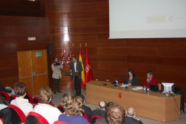 El Alcalde apela a la coordinación entre los ayuntamientos para hacer más eficaz la ayuda al desarrollo - 1, Foto 1
