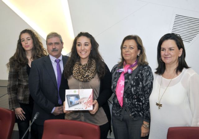 La Universidad de Murcia entrega a los alumnos los premios de la gymkana de la Bienvenida - 3, Foto 3