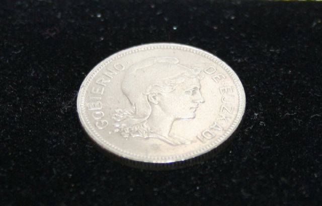 Javier de Maya dona una moneda de 1937 al Museo Arqueológico de Cehegín - 1, Foto 1