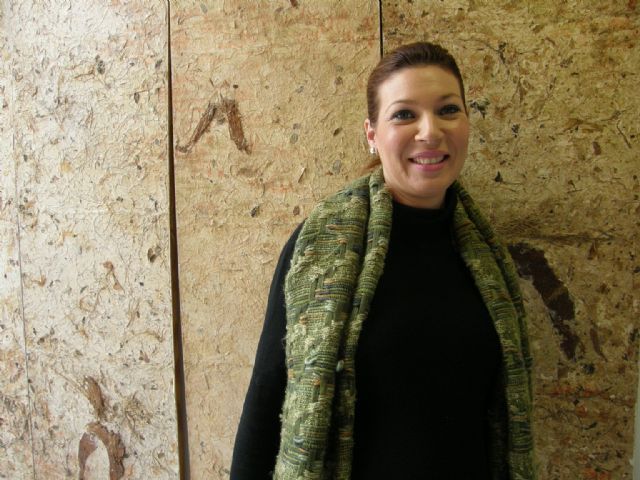 La Mesa Solidaria ha destinado más de 98.000 euros para que familias que no cumplían con los requisitos para acceder a las ayudas oficiales puedan alquilar una vivienda - 1, Foto 1