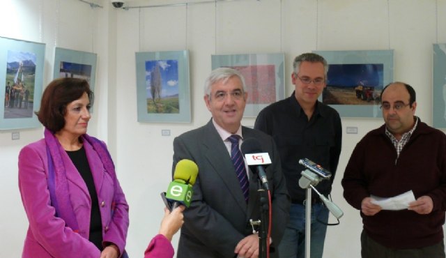 Hasta el 30 de Noviembre, puede visitarse la exposición fotográfica El Sabinar 0611, en el Museo Etnográfico y de Ciencias de la Naturaleza - 1, Foto 1