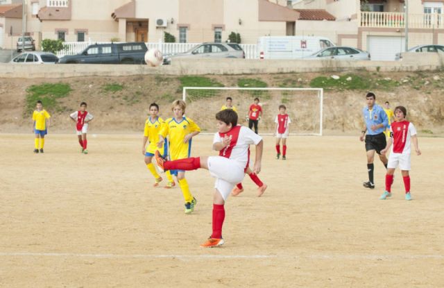 Publicados los horarios de la VI jornada de la Liga Local de Fútbol Base - 1, Foto 1