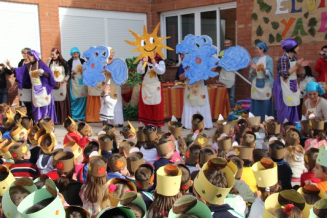 Los Colegios Públicos del municipio celebran la llegada del otoño con su tradicional Fiesta de la Castañada - 2, Foto 2