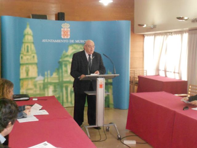 El mantenimiento y la conservación de las infraestructuras y servicios de las pedanias del municipio, objetivos prioritarios de Obras y Servicios Comunitarios para el 2013 - 1, Foto 1