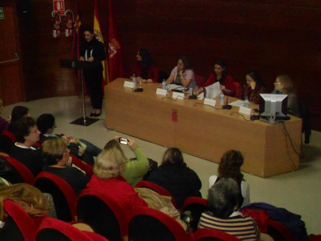 Mujer, Discapacidad y Violencia - 1, Foto 1