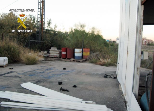 La Guardia Civil detiene a cinco personas por la sustracción de material de cobre - 3, Foto 3