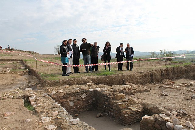 Cruz alaba la especialización de Bullas en torno al enoturismo - 1, Foto 1