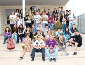 El Colegio Maestro Francisco Martínez Bernal celebra Santa Cecilia con un concierto didáctico de la Banda del I.E.S. Miguel Hernández de Bigastro el viernes 23 de noviembre - 2, Foto 2