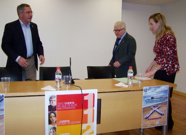 El ex-fiscal de Lorca ofrece una conferencia en Águilas - 2, Foto 2