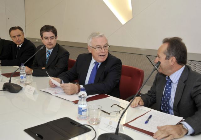 La Universidad de Murcia desarrolla un proyecto de apoyo a las empresas de base tecnológica - 2, Foto 2