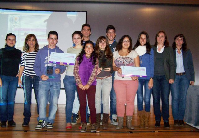 El cortometrajeMaltrato gana el III ConcursoCorto con la Violencia - 1, Foto 1