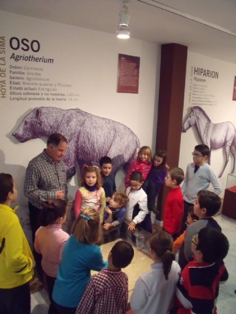 El pasado sábado se realizó en el Museo de Ciencias de la Naturaleza, una actividad para niños y niñas, denominada Fosilízate - 1, Foto 1