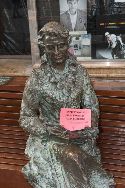 Educar a las niñas para detener la violencia de género - 4, Foto 4