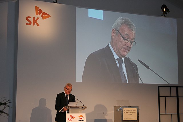 Valcárcel resalta la alianza entre Repsol y SkSol para la consolidación del Valle de Escombreras como polo energético europeo - 2, Foto 2