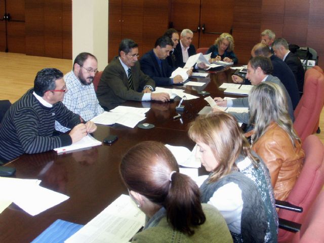 Los ayuntamientos de la Comarca trazan en Cartagena un plan de empleo para el año que viene - 1, Foto 1