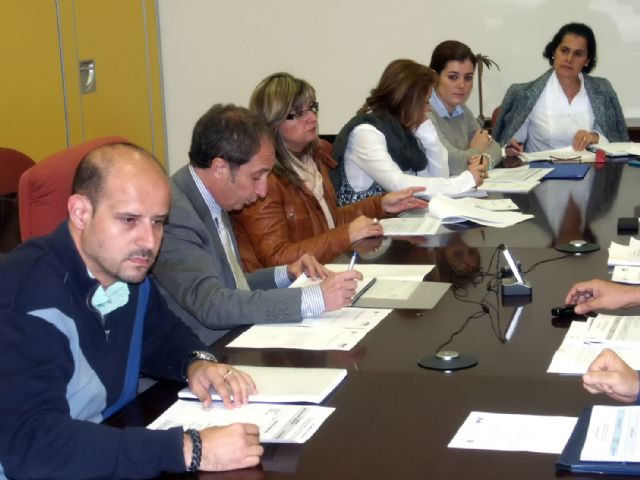 Los ayuntamientos de la Comarca trazan en Cartagena un plan de empleo para el año que viene - 2, Foto 2
