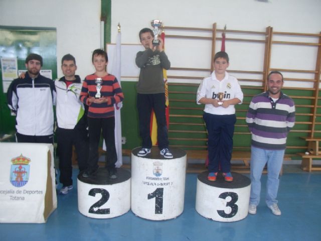 La concejala de Deportes organiz la fase local de bdminton de Deporte Escolar - 6