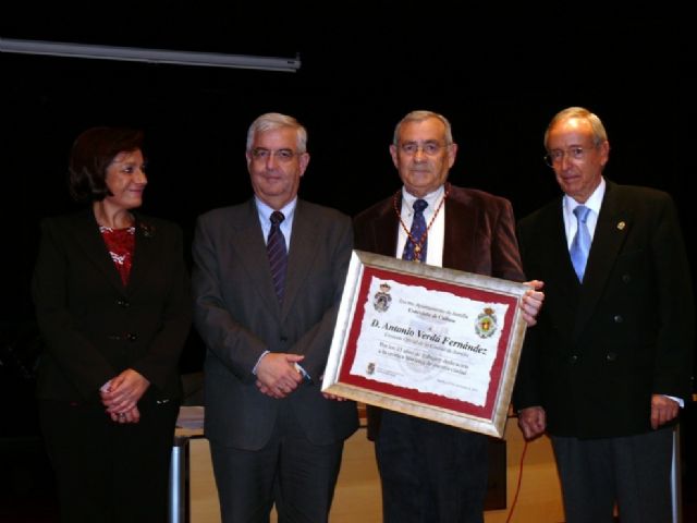 La Concejalía de Cultura homenajea a D. Antonio Verdú, por su labor como Cronista Oficial de Jumilla - 1, Foto 1