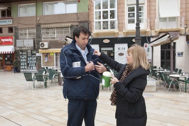 La mesa del Ayuntamiento recauda 1.444 euros en la lucha contra el cáncer - 4, Foto 4
