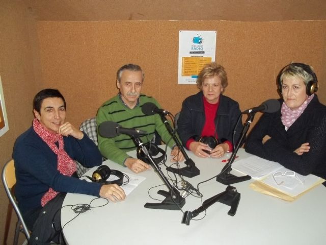 Alguazas Radio levanta el telón con el Grupo de teatro amateur de los Amigos de la Torre de la localidad - 1, Foto 1