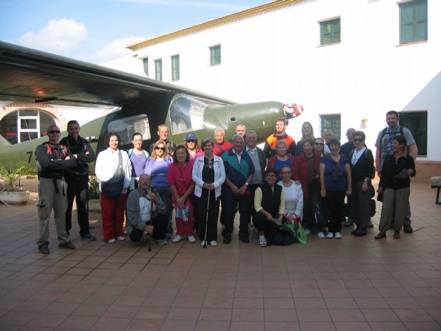 Éxito de la salida urbana convocada desde el Banco del Tiempo - 2, Foto 2