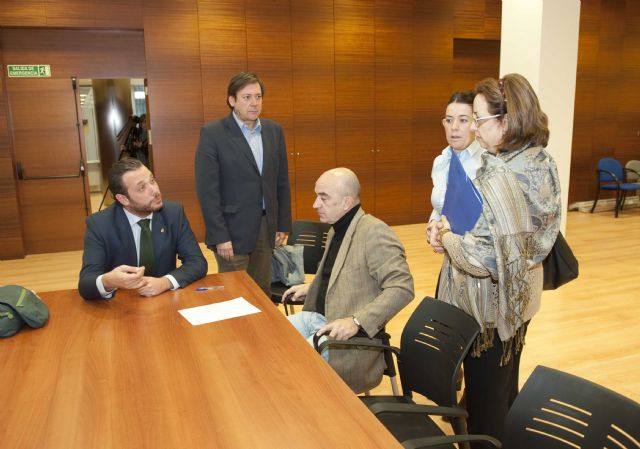 El retrato del ex alcalde Mariano Sanz Zábala ya es propiedad del Ayuntamiento - 2, Foto 2