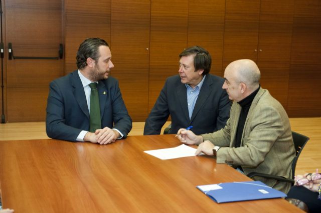 El retrato del ex alcalde Mariano Sanz Zábala ya es propiedad del Ayuntamiento - 3, Foto 3