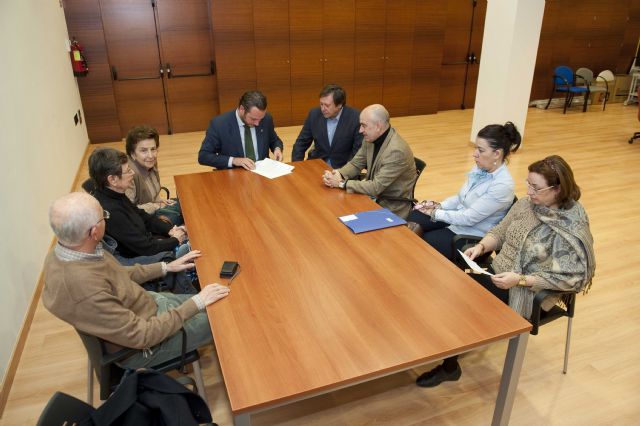 El retrato del ex alcalde Mariano Sanz Zábala ya es propiedad del Ayuntamiento - 4, Foto 4