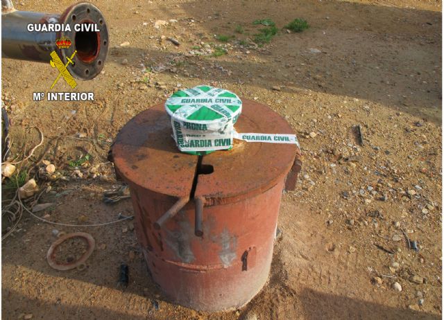 La Guardia Civil desmantela una planta clandestina de extracción y desalobración de aguas subterraneas - 3, Foto 3