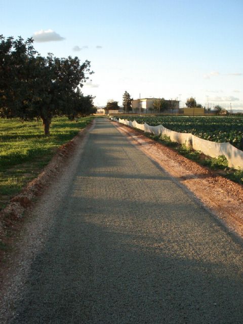 Mejoran los accesos al colegio de Miranda - 1, Foto 1