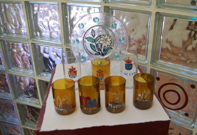 El vidrio reutilizado se hace arte en Las Torres de Cotillas en Cristanible - 2, Foto 2