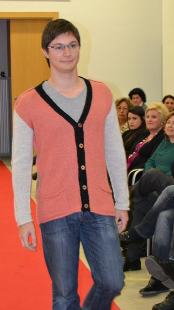 La coordinadora de Mujeres Aymaras de Perú muestra en San Pedro la colección Hilando futuro - 3, Foto 3