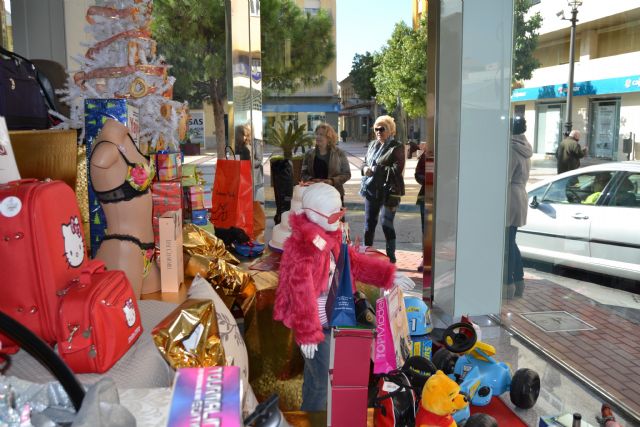 Centro Comercial Abierto sortea esta Navidad un escaparate con más de 60 regalos - 1, Foto 1