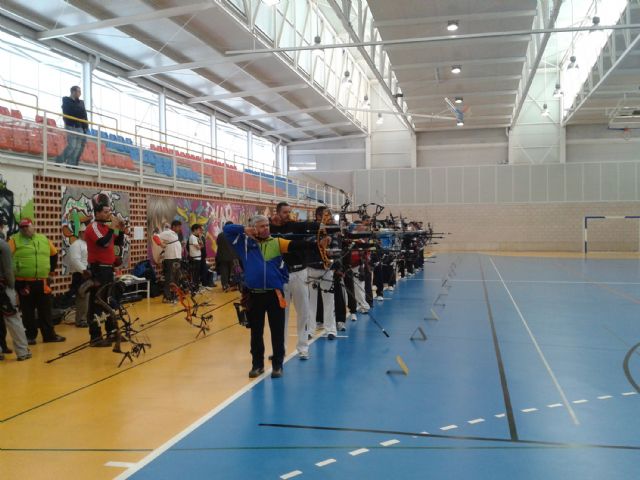 Medio centenar de arqueros en la tercera jornada de la Liga Regional de tiro con arco en sala - 2, Foto 2
