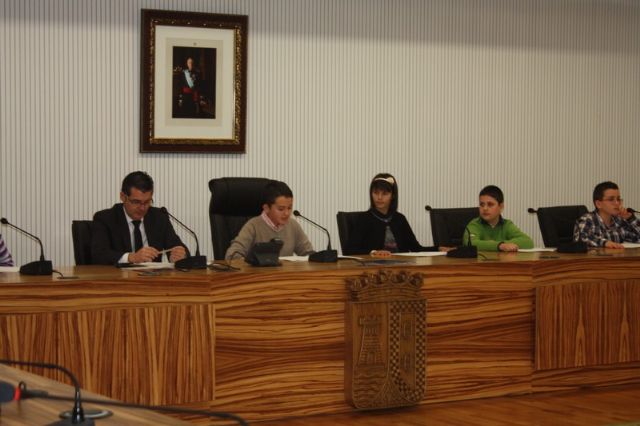 Pleno Infantil en Torre-Pacheco con motivo del Día Internacional de los Derechos de los niños - 1, Foto 1
