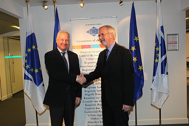 El Banco Europeo de Inversiones refuerza su compromiso con la inversión de 116 millones para energías renovables - 1, Foto 1